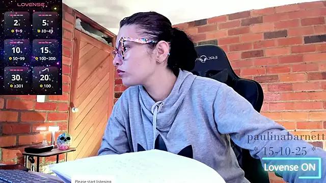 Freechat paulinabarnett- on StripChat