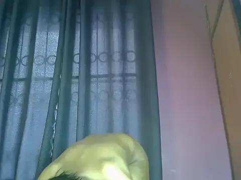 Freechat Queen_petite_ on StripChat