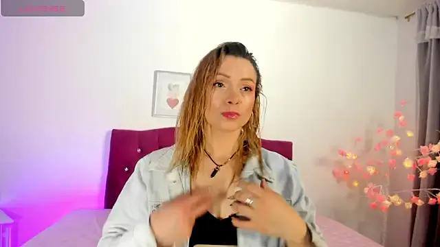 Freechat scarlett_blake11 on StripChat