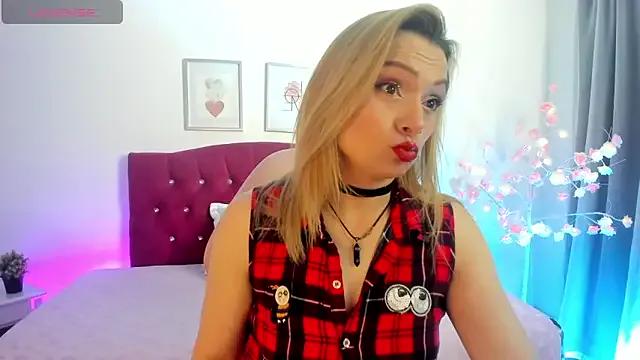 Freechat scarlett_blake11 on StripChat