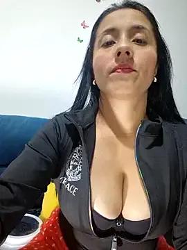 Freechat SofiiMilf on StripChat