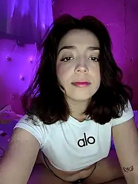 Freechat summi10 on StripChat