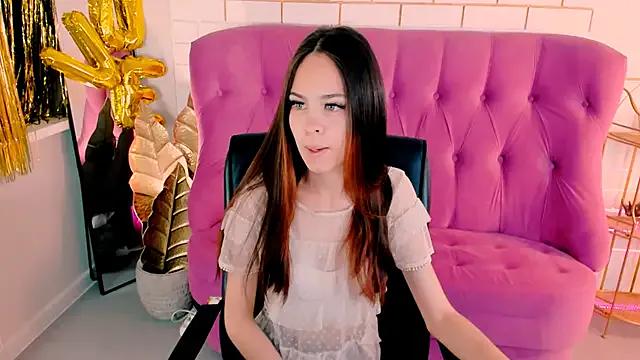 Freechat UliaNeer on StripChat