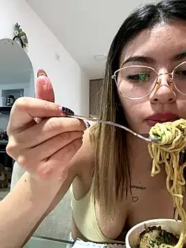 StripChat Your_Honeey is Freechat Your_Honeey — PLAY WITH MY PUSSY