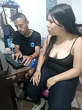 Freechat yournaughtyandsexyprinces on StripChat